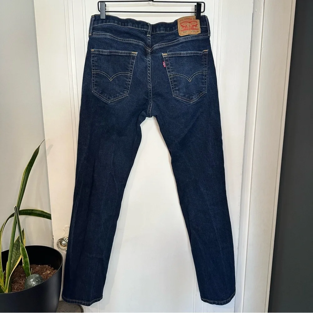 Levi's 559 Straight Jeans in Dark Blue Indigo
